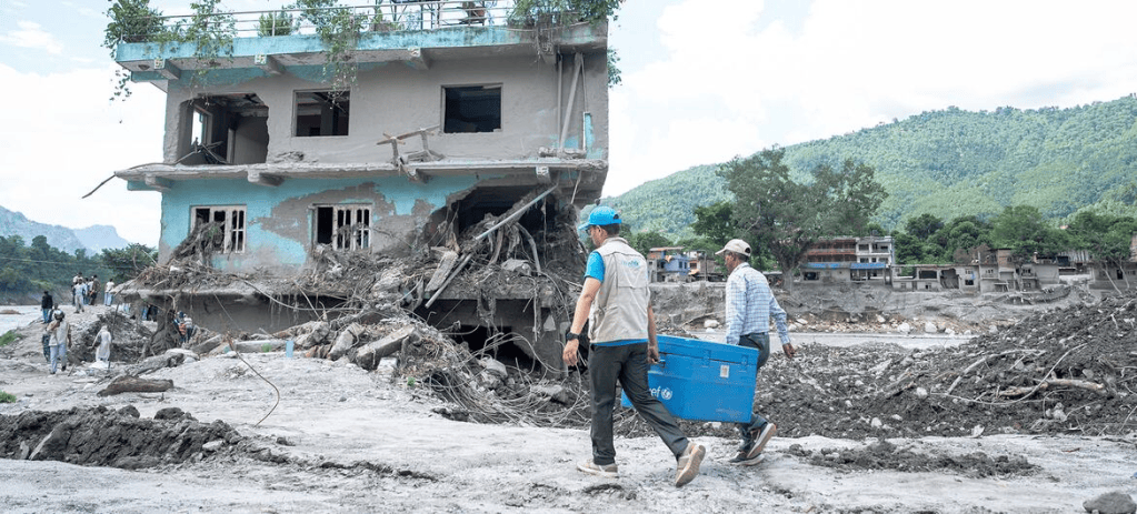 Powodzie w Nepalu: „apokaliptyczne” zniszczenia sygnalizują szersze zagrożenie klimatyczne w Himalajach